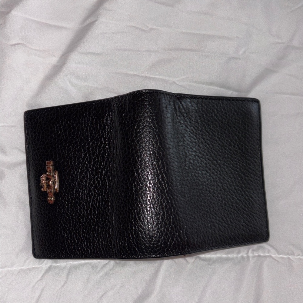 Coach Black Pebbled Leather Bifold Wallet with Gold Hardware - Picture 5 of 5